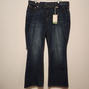 NWT Levi's 525 Perfect Waist Boot Cut Dark Wash Denim Jeans Size 20W